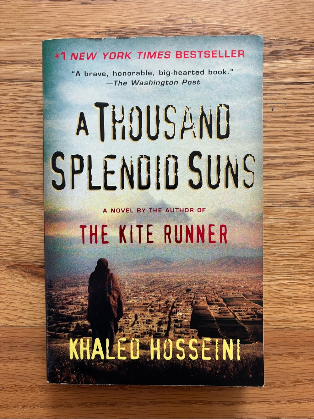 Thousand Splendid Suns by Khaled Hosseini (2008, Paperback)